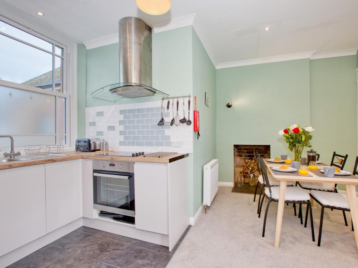 Pass The Keys Lovely 2-Bed Apartment Colyton Near Jurassic Coast Exteriör bild