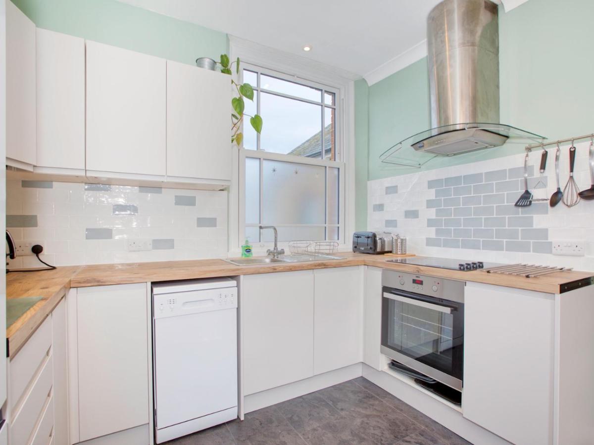 Pass The Keys Lovely 2-Bed Apartment Colyton Near Jurassic Coast Exteriör bild