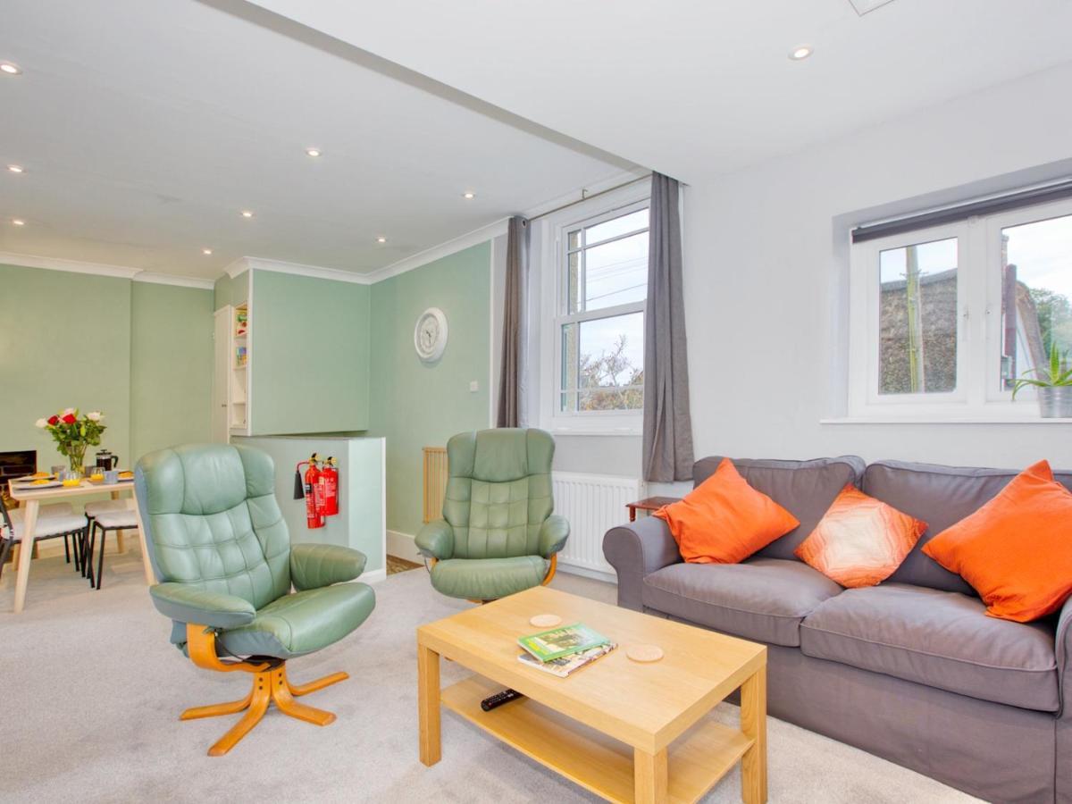 Pass The Keys Lovely 2-Bed Apartment Colyton Near Jurassic Coast Exteriör bild
